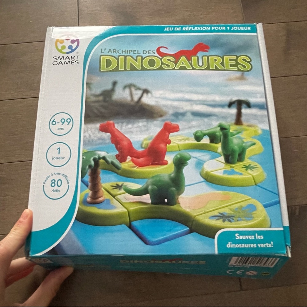 Smart Games Dinosaur Island Puzzle - Green and Red